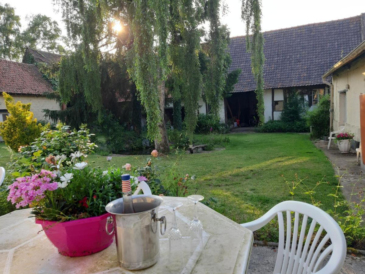 Le Domaine Des Anges Guest House Wavrans-sur-l'Aa Eksteriør bilde